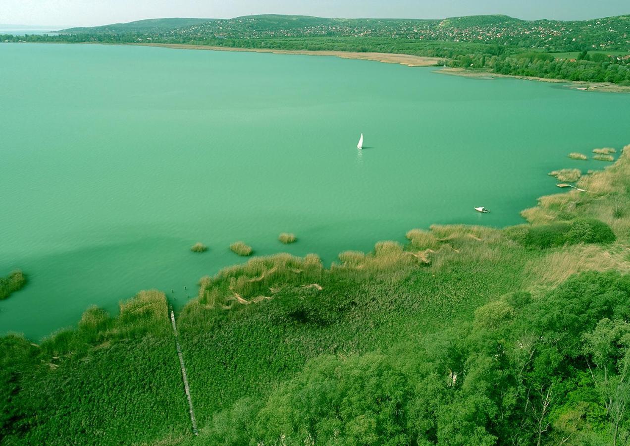 Fuzliget Surf Garden Apartment Balatonfůzfő Екстериор снимка