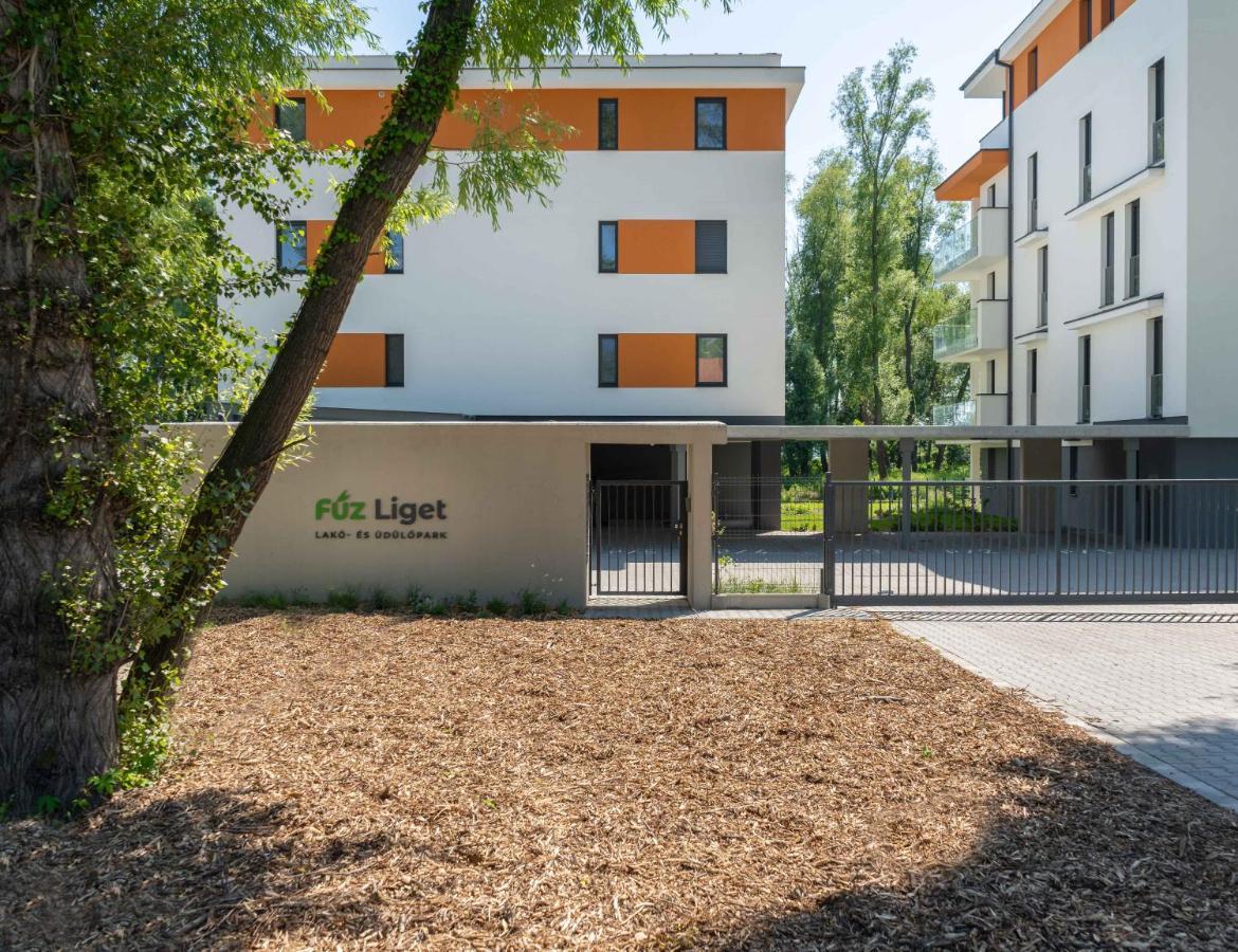 Fuzliget Surf Garden Apartment Balatonfůzfő Екстериор снимка